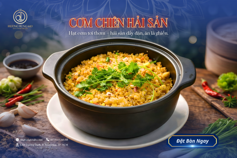 Cơm Chiên Hải Sản: Hương Vị Quen Thuộc Đầy Tinh Tế Tại Hương Rừng 64D